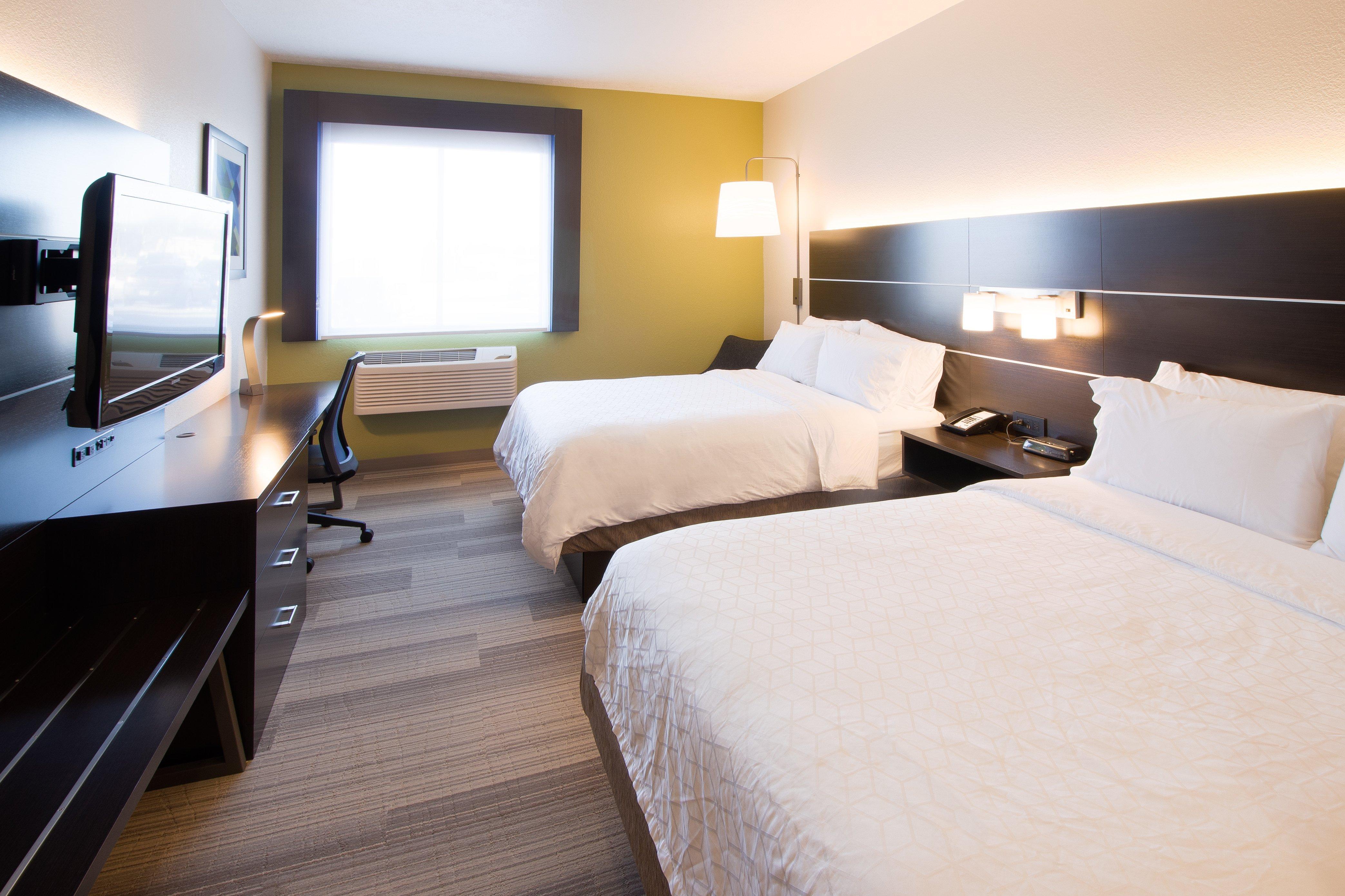Holiday Inn Express & Suites - Worthington By Ihg Bagian luar foto