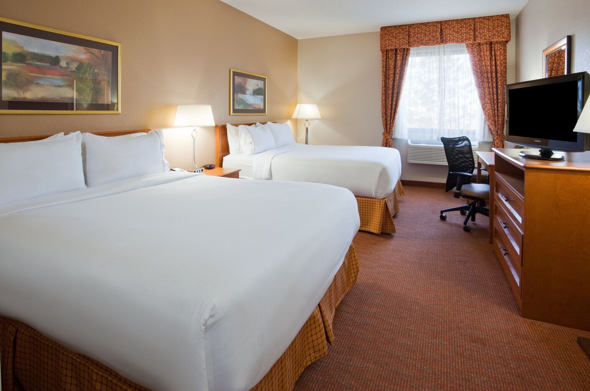 Holiday Inn Express & Suites - Worthington By Ihg Bagian luar foto